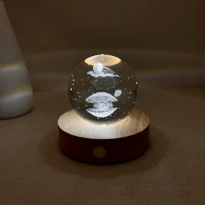 Pearl Seashell Crystal Ball Lamp
