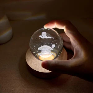 Pearl Seashell Crystal Ball Lamp