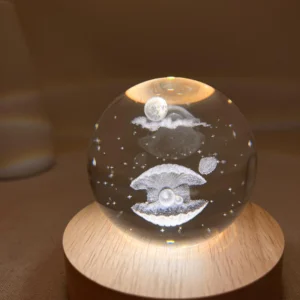 Pearl Seashell Crystal Ball Lamp