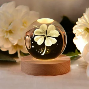 Crystal 3D Four Leaf Clover Night Light